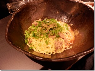 キング軒の汁なし担々麺